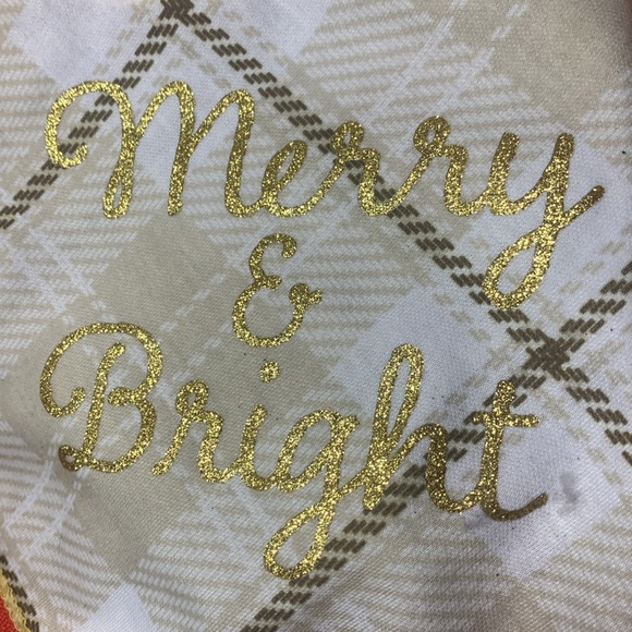 Pet bandanna NIP “ Merry and Bright cream and gold M/L 14-26” neck 20-90 lbs - Picture 4 of 6